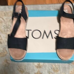 TOMS Women's Black Sandals